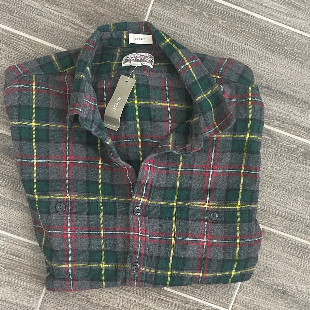 J. Crew Green Plaid Button-Down Flannel Shirt